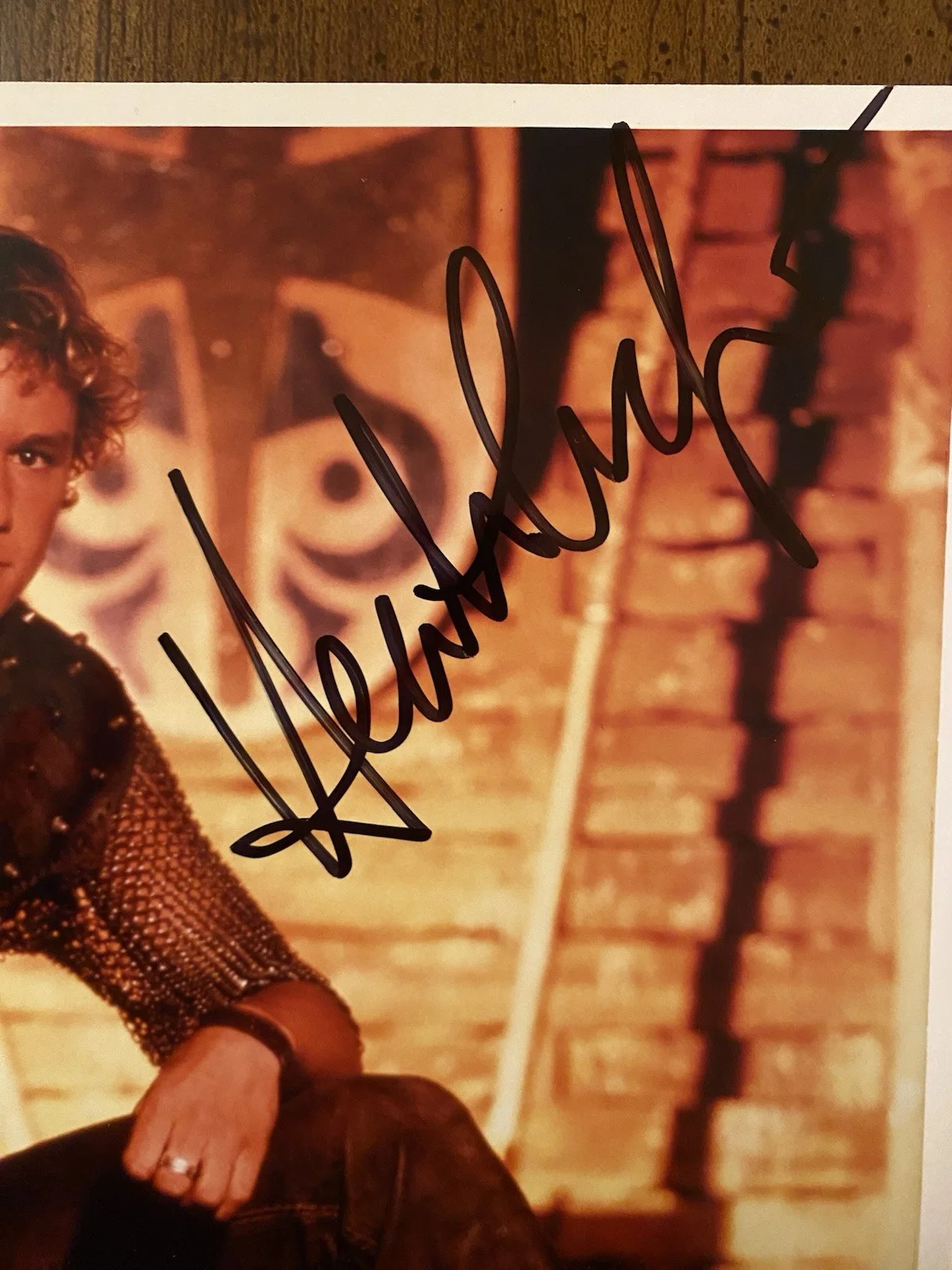 Heath Ledger — Heath Ledger Signed Autographed 8x10 Photo With COA A Knight’s Tale RARE, image 2