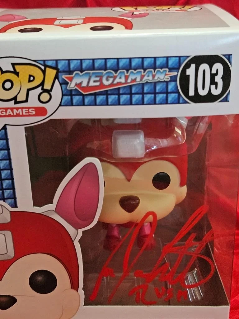 IAN JAMES CORELETT — IAN JAMES CORELETT HAND SIGNED AUTOGRAPHED FUNKO POP! 103 MEGAMAN RUSH W/ COA, изображение 3