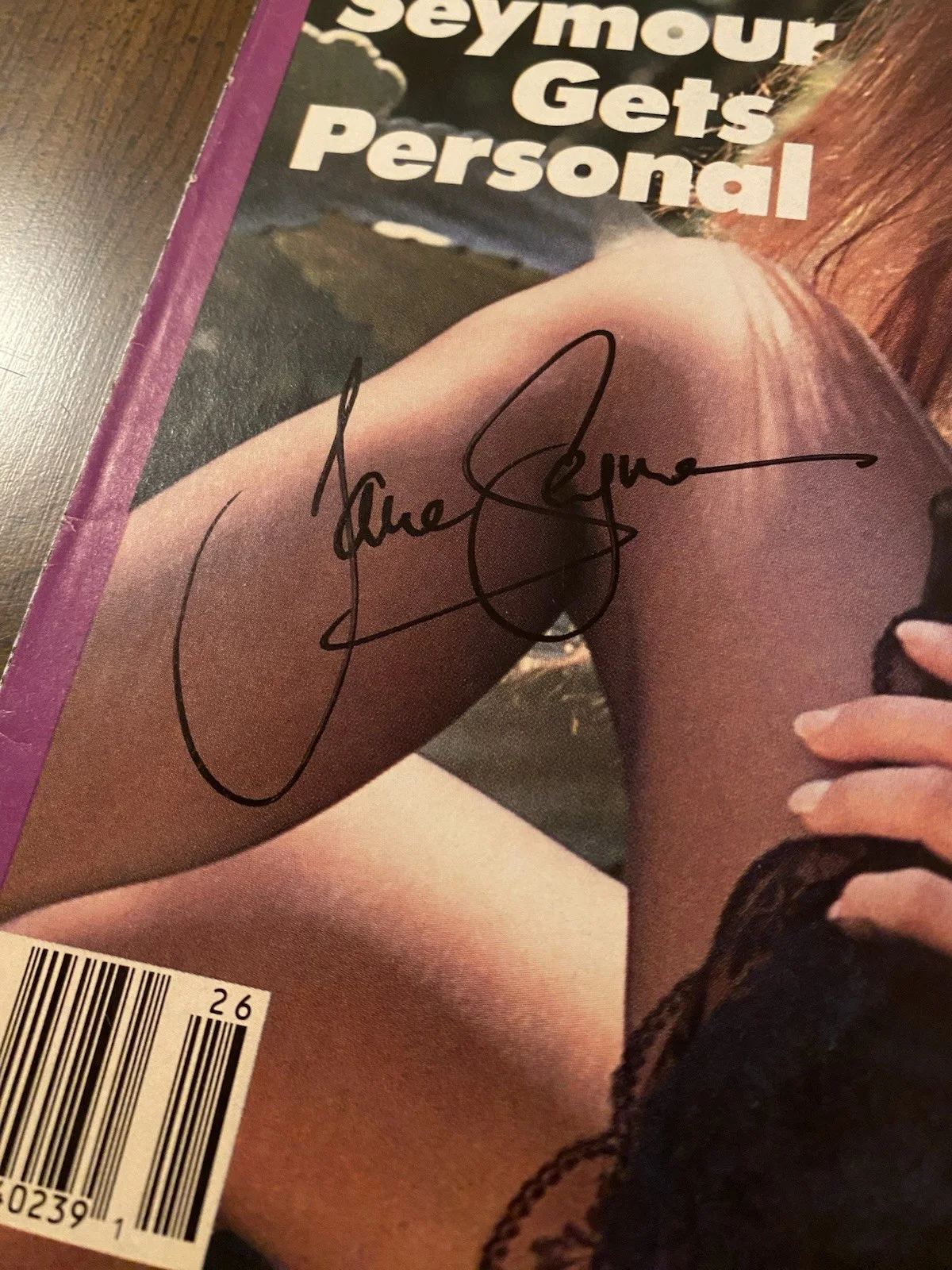 Jane Seymour — Jane Seymour Signed Autographed US Magazine Cover With COA Live And Let Die, image 3