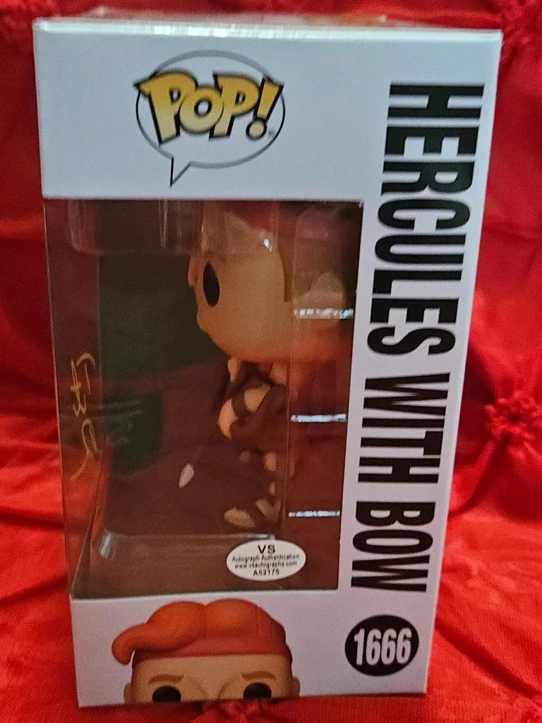 TATE DONOVAN — TATE DONOVA HAND SIGNED AUTOGRAPHED FUNKO POP! 1666 DISNEY HERCULES WITH BOW COA, изображение 4
