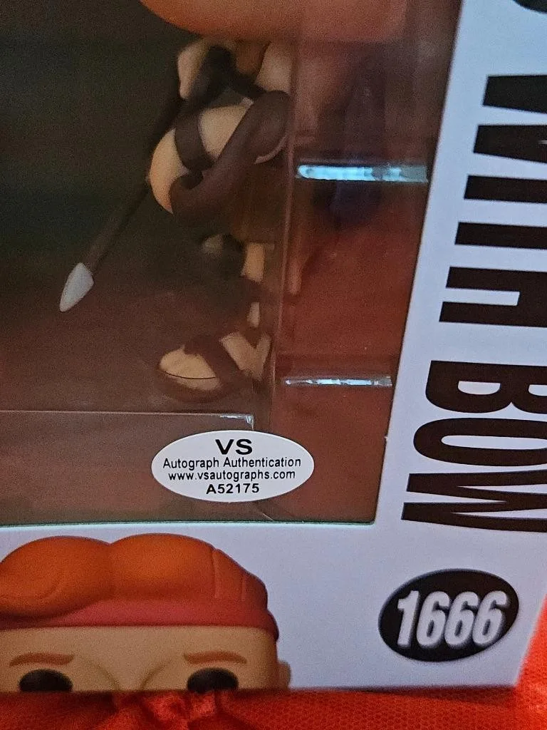 TATE DONOVAN — TATE DONOVA HAND SIGNED AUTOGRAPHED FUNKO POP! 1666 DISNEY HERCULES WITH BOW COA, изображение 5