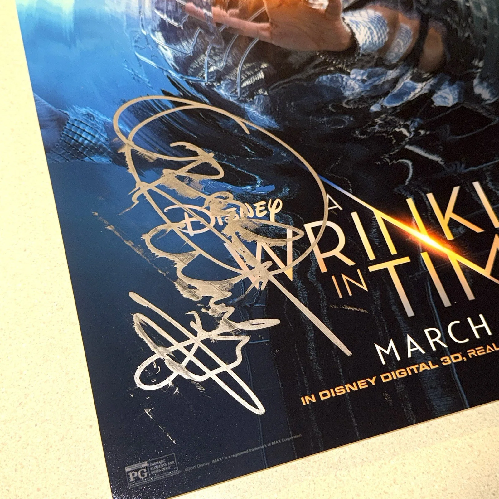 Oprah Winfrey — OPRAH WINFREY signed autographed 12X18 PHOTO DISNEY WRINKLE IN TIME BECKETT COA, image 2