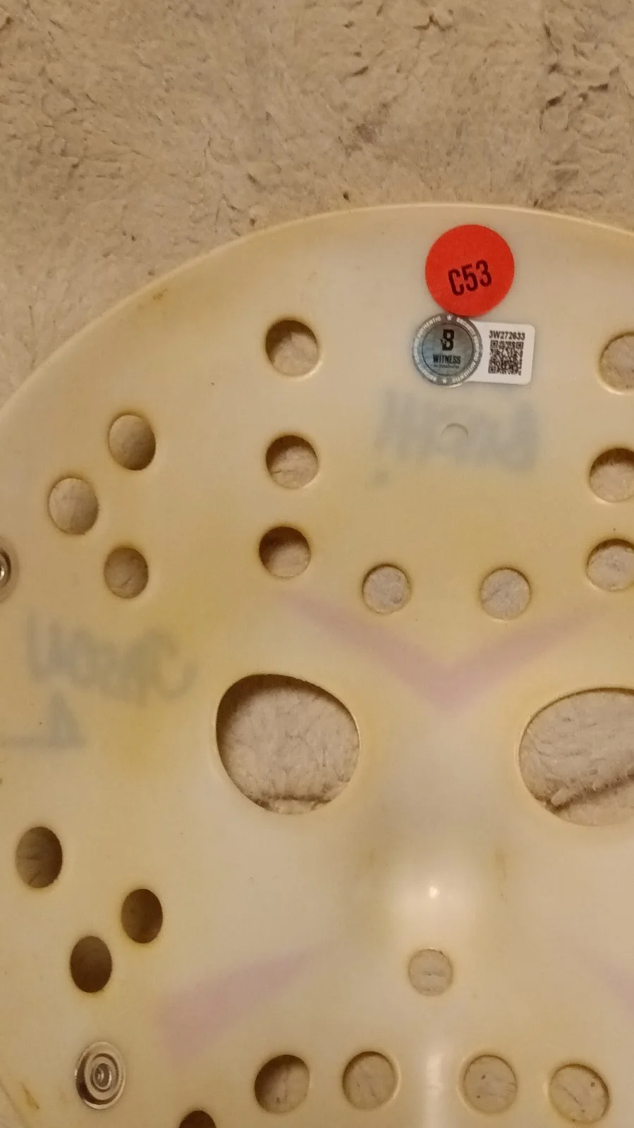 Signed Hockey Mask 3x by Ari Lehman actor who played Jason Voorhees, изображение 4