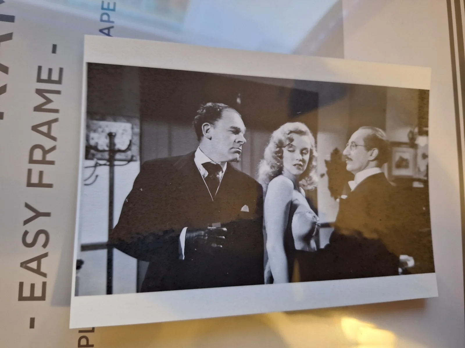 LOVE HAPPY 1949 Marx Brothers Marilyn Monroe Vintage Film Reproduction Postcard, изображение 4
