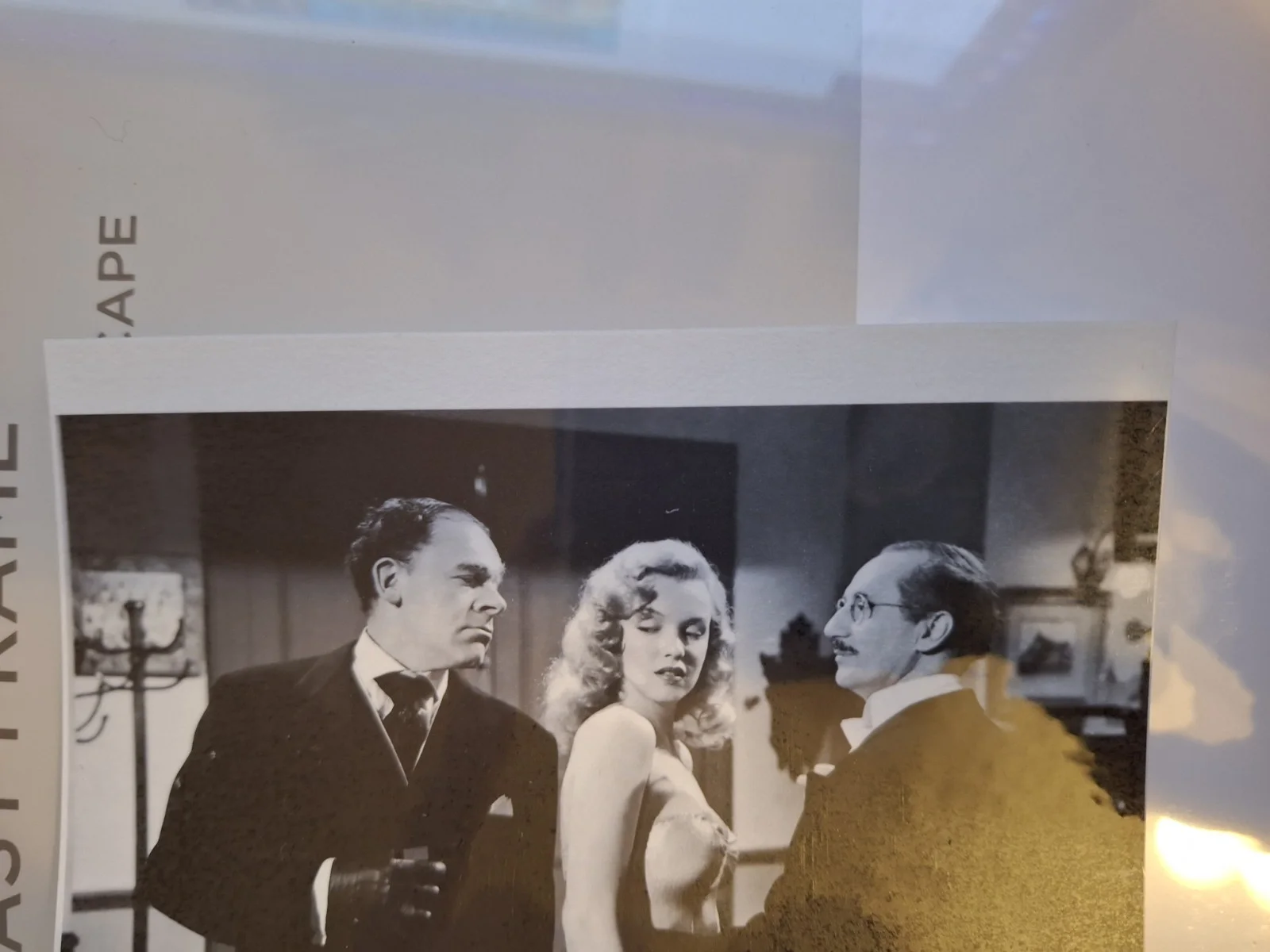 LOVE HAPPY 1949 Marx Brothers Marilyn Monroe Vintage Film Reproduction Postcard, изображение 5