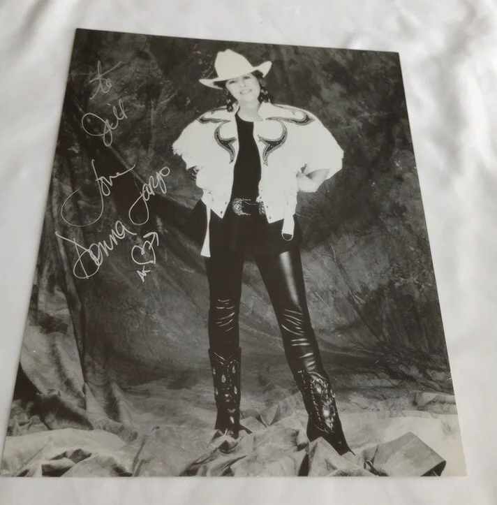 DONNA FARGO Signed Autographed 9x7 Photo Picture Country Music Artist Vintage, изображение 2
