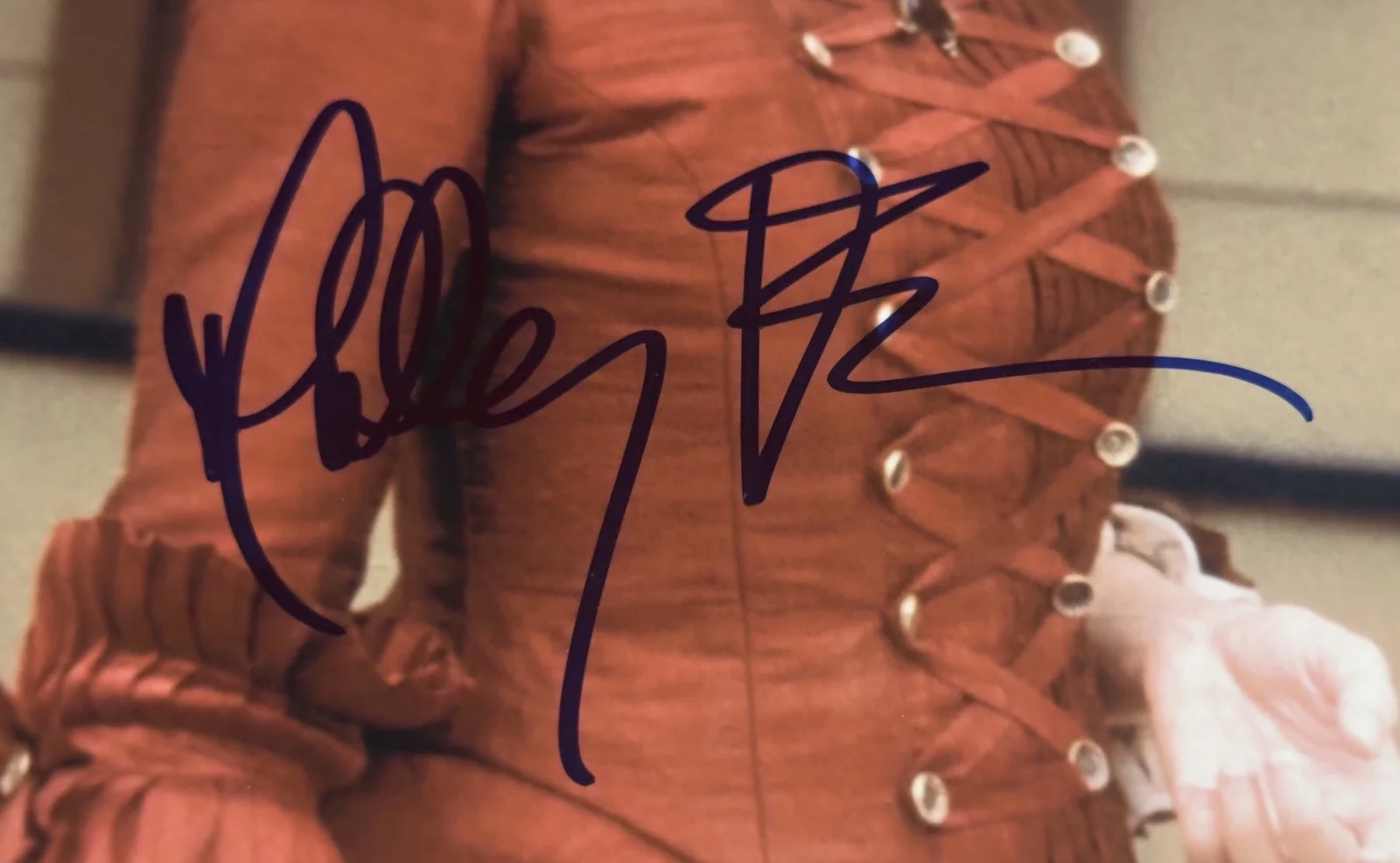 Molly Parker — Molly Parker Autographed 8x10 Photo with COA, изображение 2