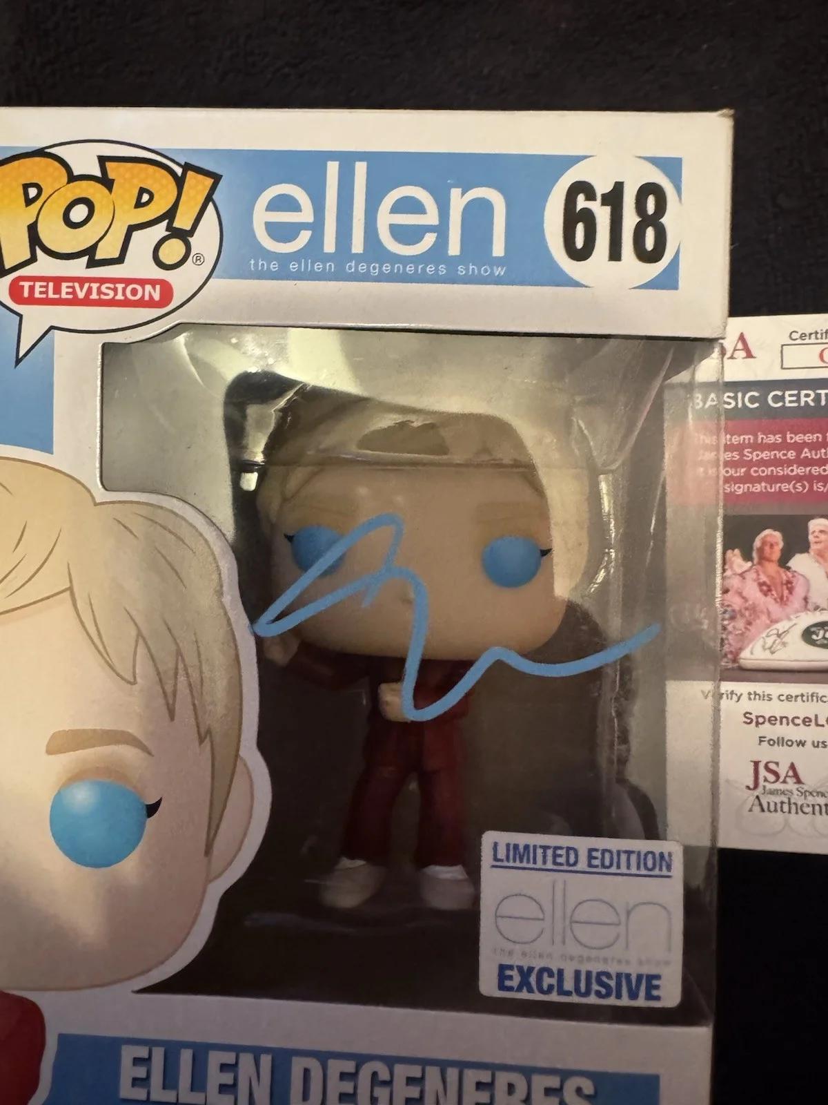 Ellen Degeneres — Ellen DeGeneres SIGNED AUTOGRAPHED Funko Pop 618 Limited Edition JSA COA, image 3