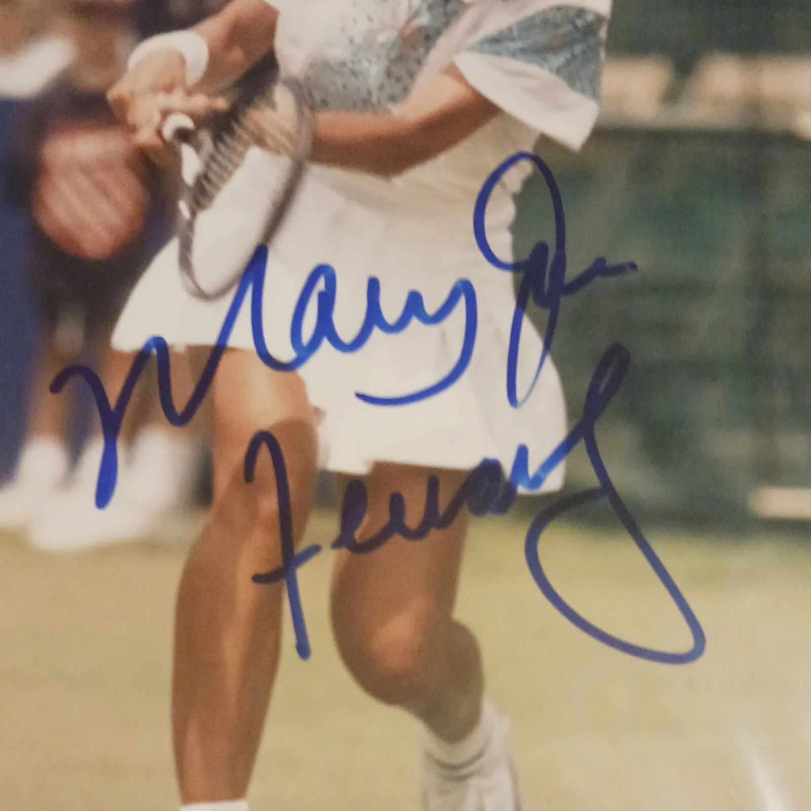 Mary Joe Fernandez Signed 8 × 10. Becket Authenticated, image 2