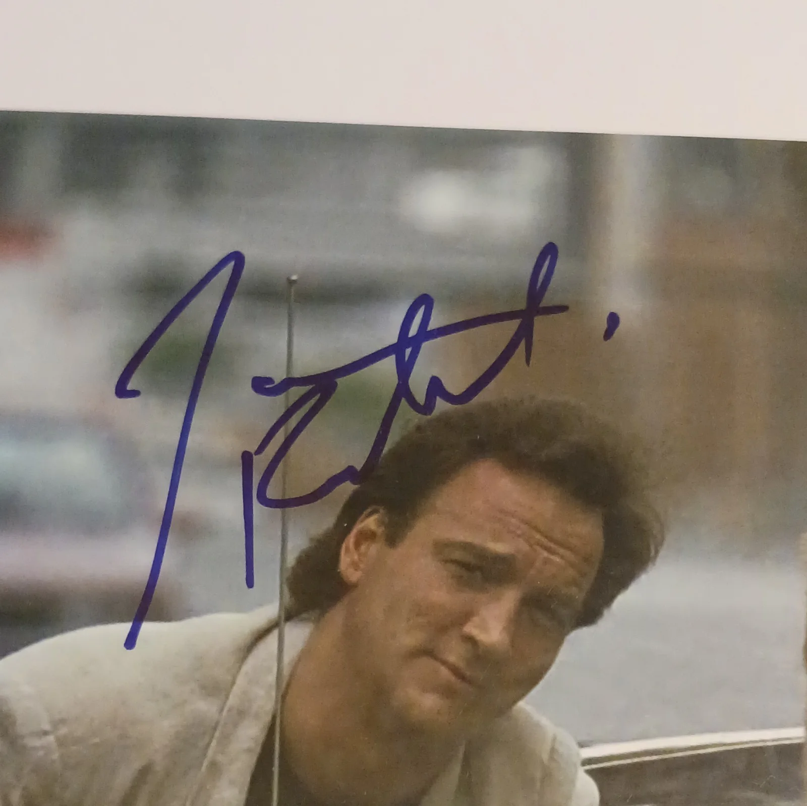 Not visible — Signed Original Movie Photo Beckett Authenticated, image 2