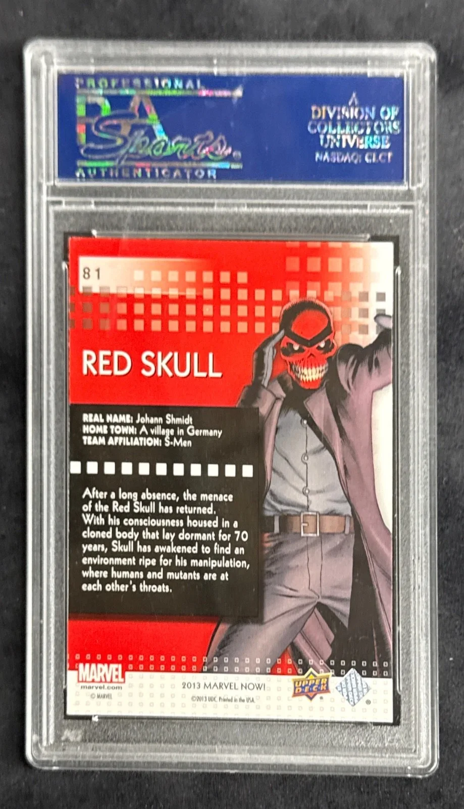Stan Lee — Stan Lee Signed 2014 Marvel Now Red Skull Card #81 PSA 83583235, image 2
