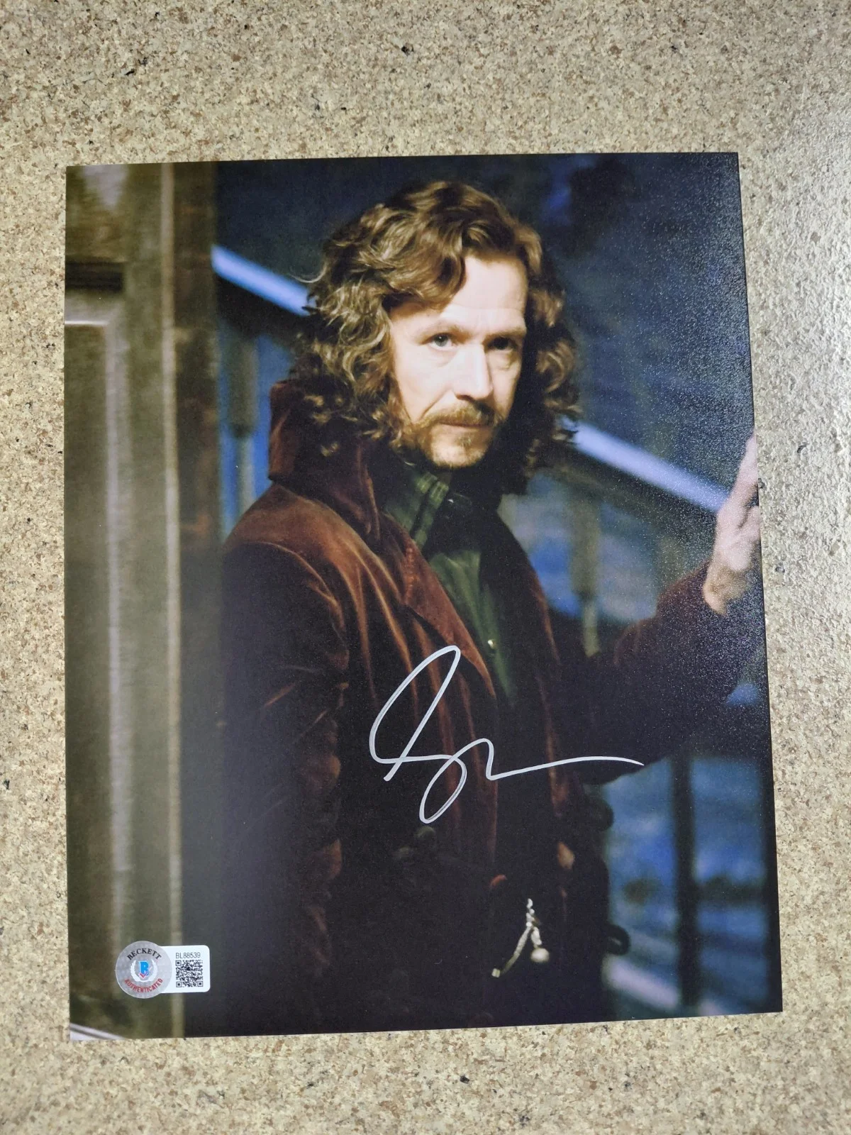 Gary Oldman — Gary Oldman Signed 8x10 Photo Harry Potter Beckett BAS COA Authentic Auto, image 2