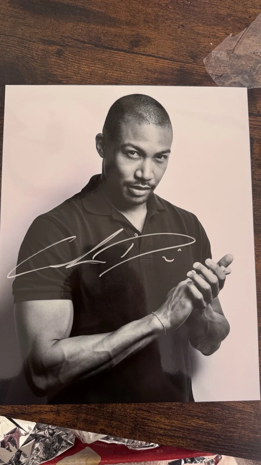 Charles Michael Davis Hand Signed Autograph – Marcel The Originals, image 2