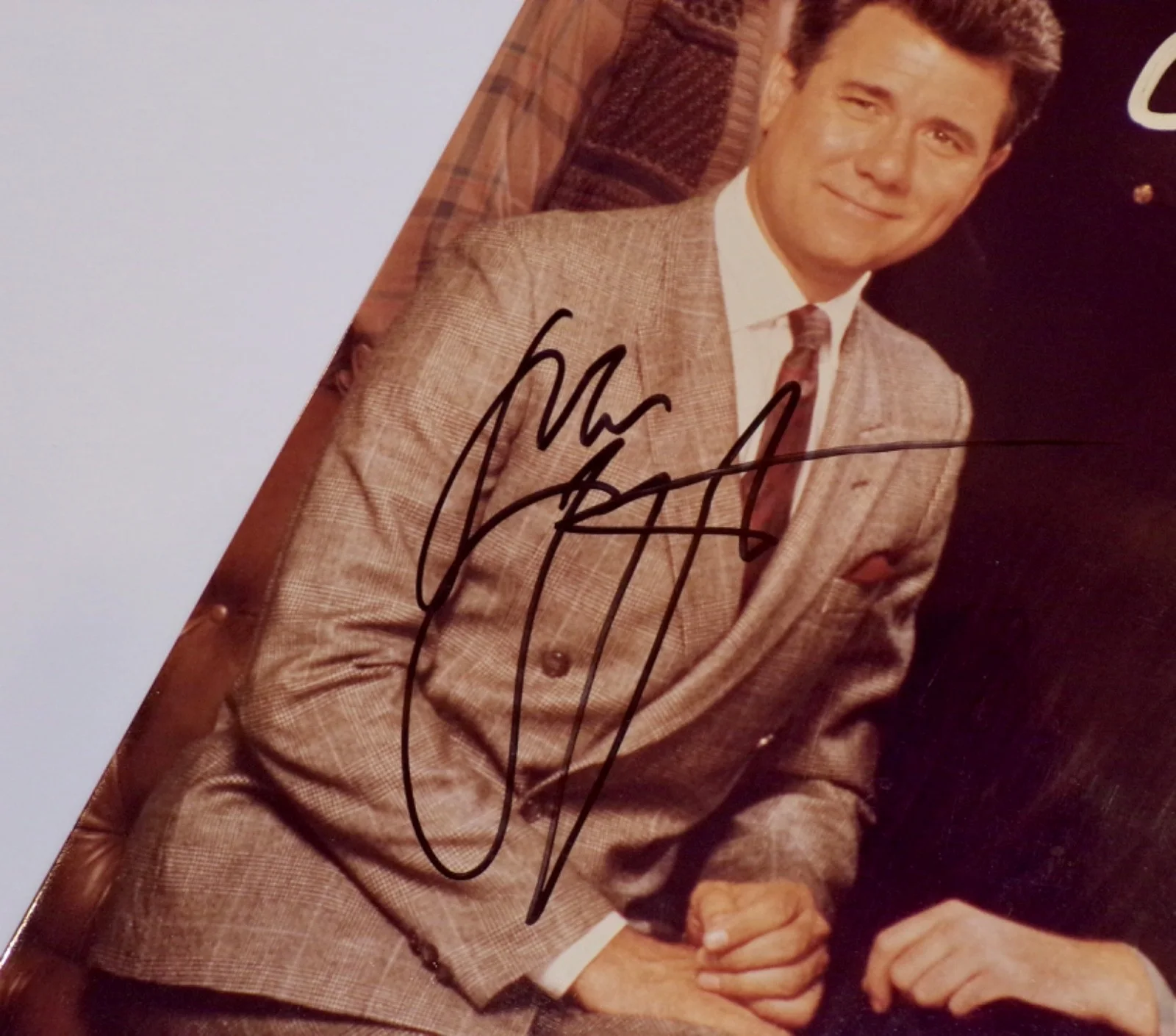 Harry Anderson, John Laroquette, Marsha Warfield — NIGHT COURT Harry Anderson John Larroquette Marsha Warfield SIGNED 8x10 BAS COA, изображение 2