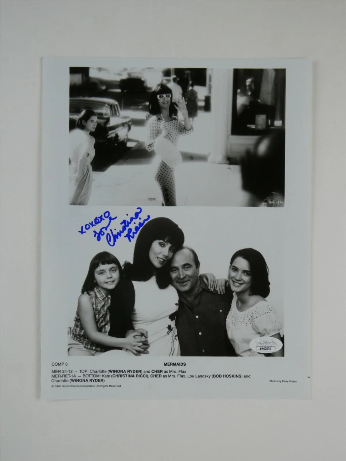 Christina Ricci — Christina Ricci Signed 8x10 B&W Photo Mermaids Autographed JSA COA, изображение 2