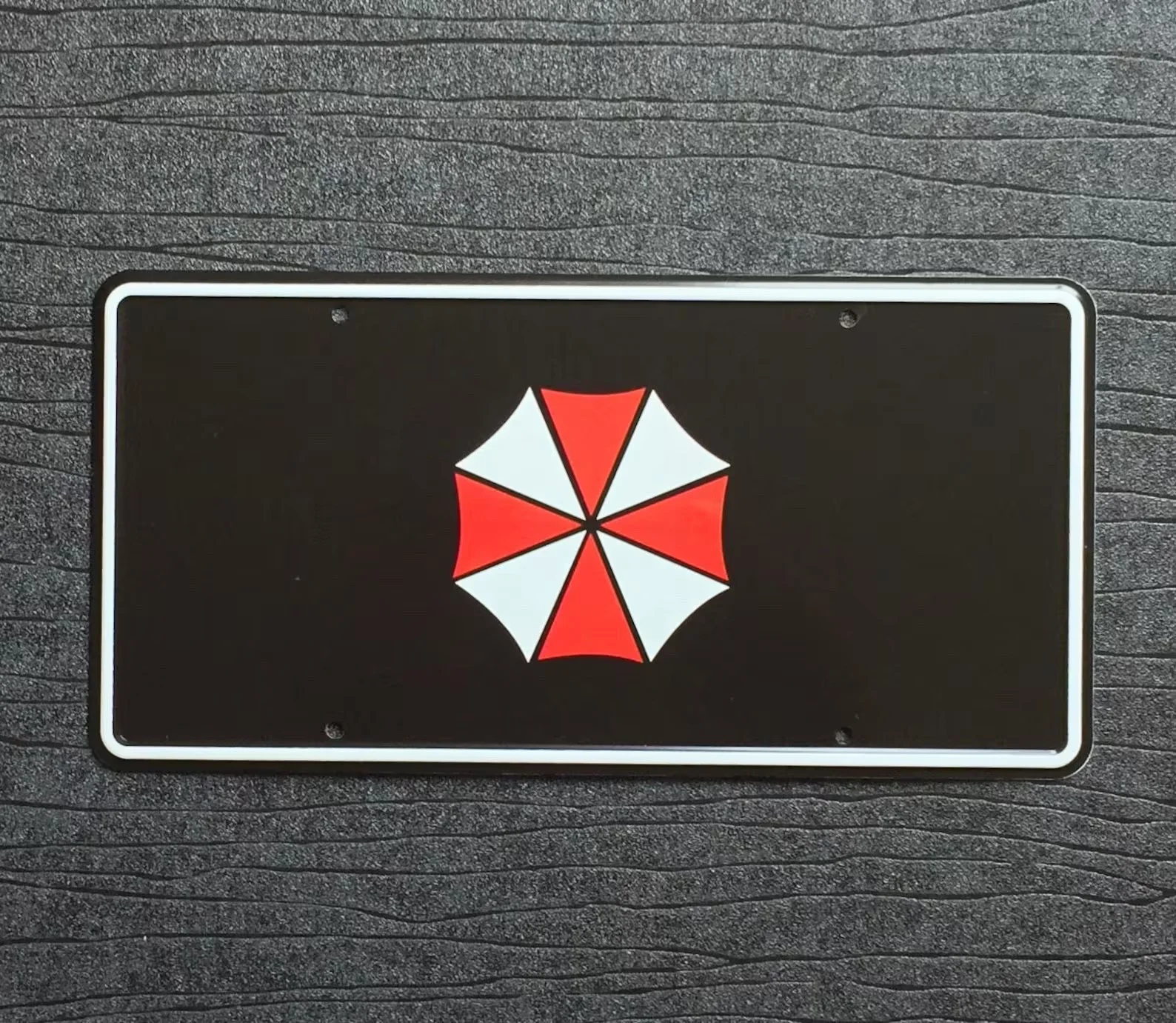 Raccoon City RPD Umbrella Corporation Vanity Plate Embossed on Aluminium, изображение 3