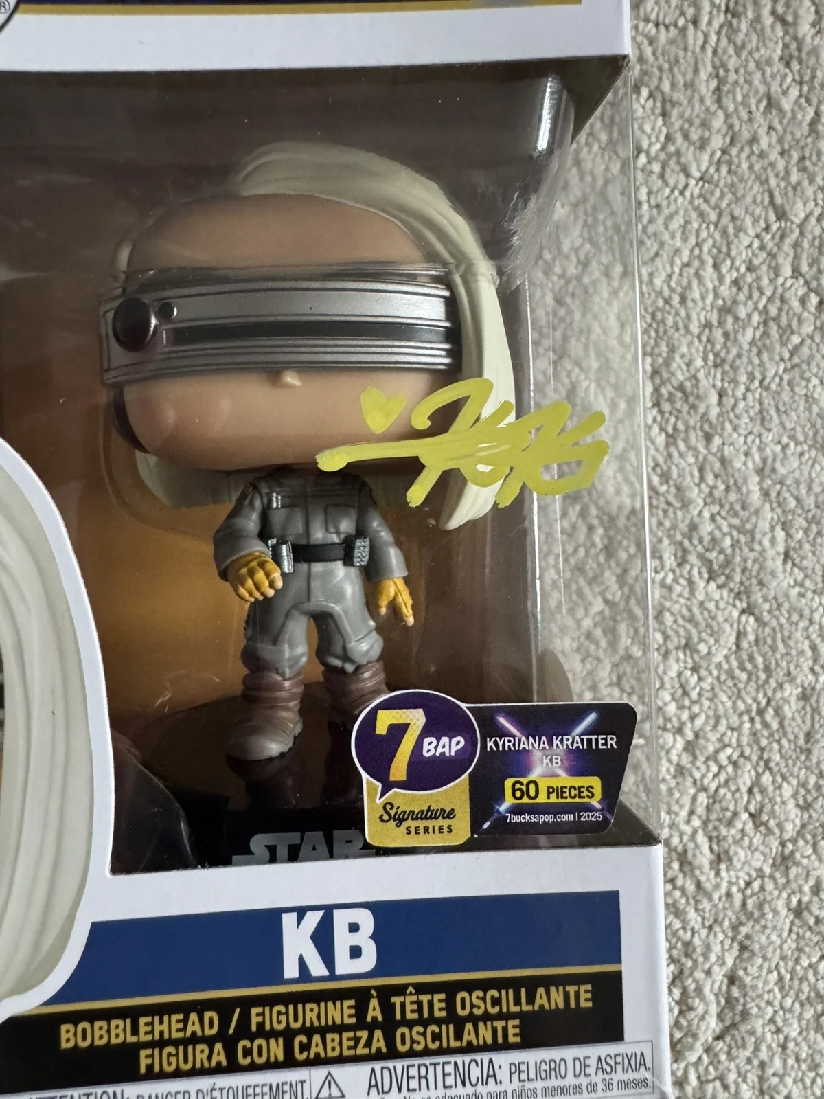 Kyriana Kratter — Kyriana Kratter Signed Star Wars Funko KB Pop JSA, изображение 3