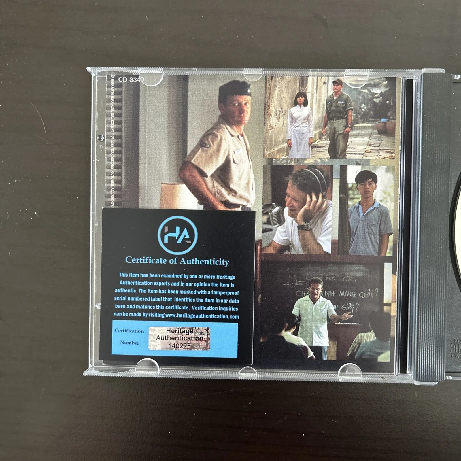 Robin Williams — Robin Williams Autographed Good Morning Vietnam Signed CD, image 2