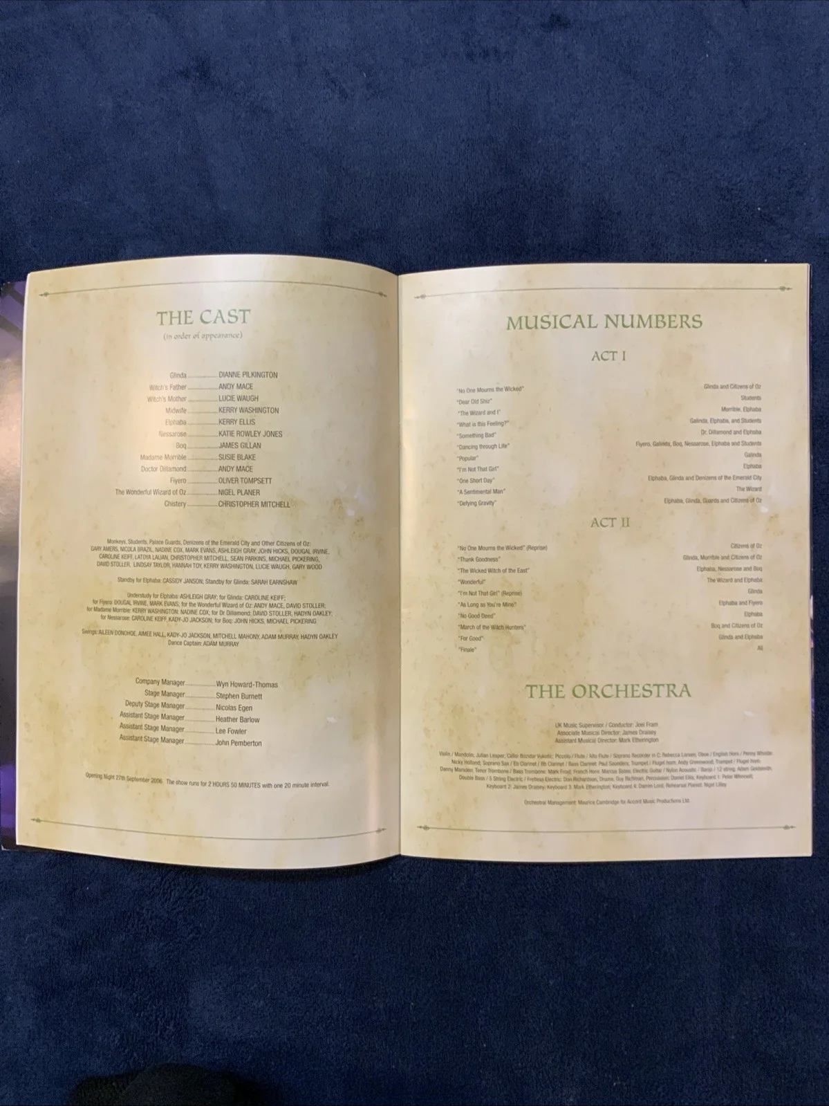 WICKED MUSICAL SIGNED AUTOGRAPHED PROGRAM TICKET STUB THEATER ROYAL DRURY LANE, image 3
