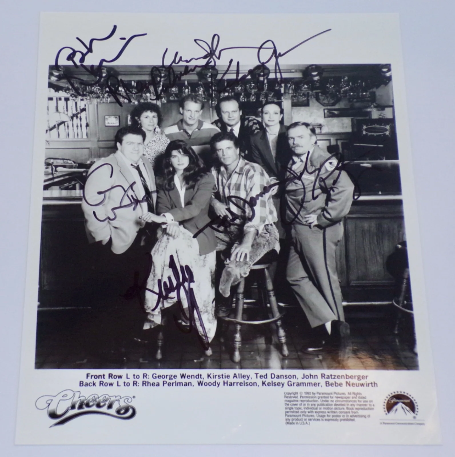 Ted Danson, Kirstie Alley, Woody Harrelson, Kelsey Grammer — CHEERS Cast: Danson Woody Wendt Alley Ratz Bebe Kelsey Rhea SIGNED 8x10 BAS COA, изображение 2