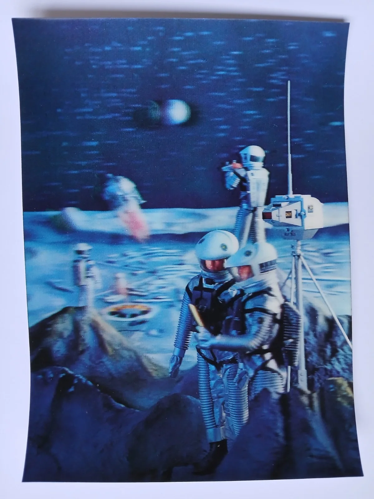 2001 A SPACE ODYSSEY (1968) pair original 3D lenticular postcards, image 4