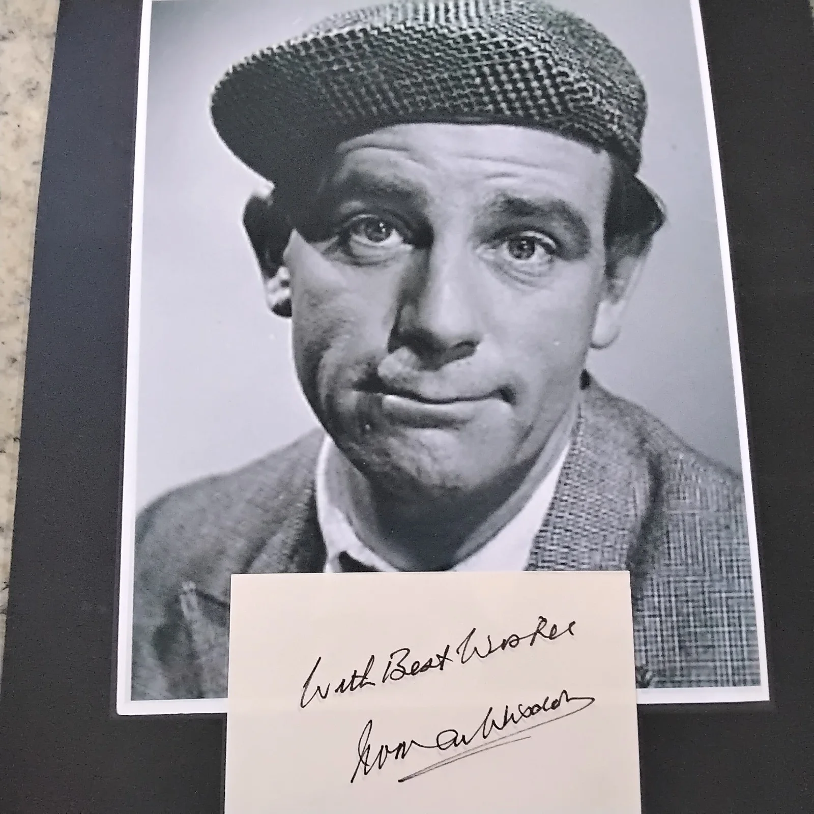 Norman Wisdom SIGNED Card Photo 50s Movie Actor Norman Pitkin Trouble in Store, изображение 2