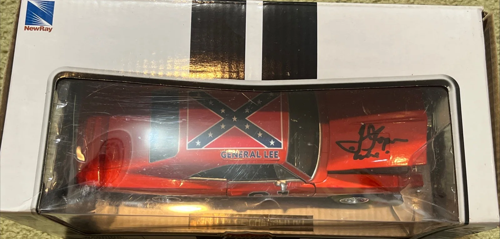 2019 1/25 THE DUKES OF HAZZARD General Lee Signed By Tom Wopat Muscle Car Coll., изображение 2