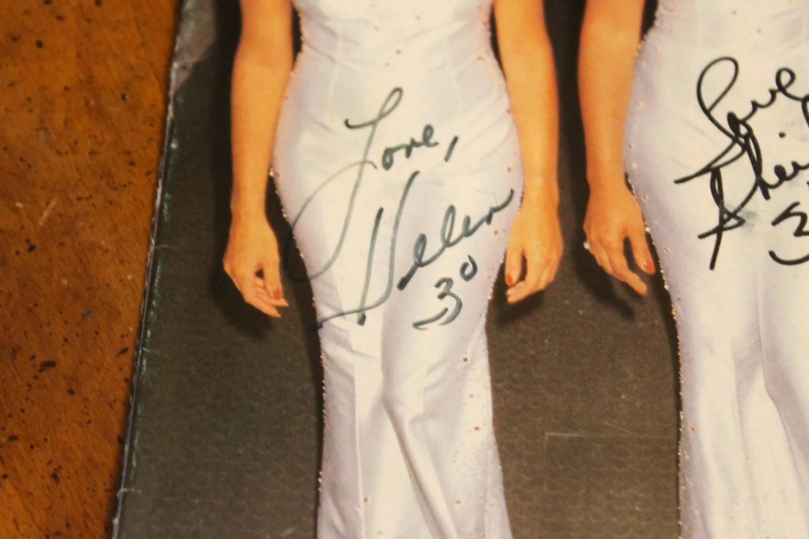 Autographed Tour Book 1975 ~ The Three Degrees ~ (Helen, Valerie, & Sheila), image 2