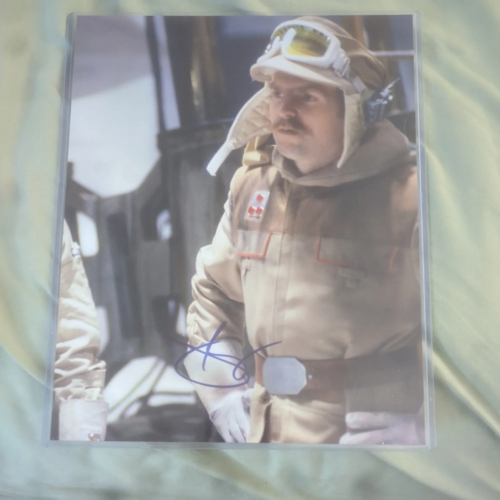 John Ratzenberger — Autographed 8x10 Photo John Ratzenberger from Star Wars Letter of Authenticity, изображение 2
