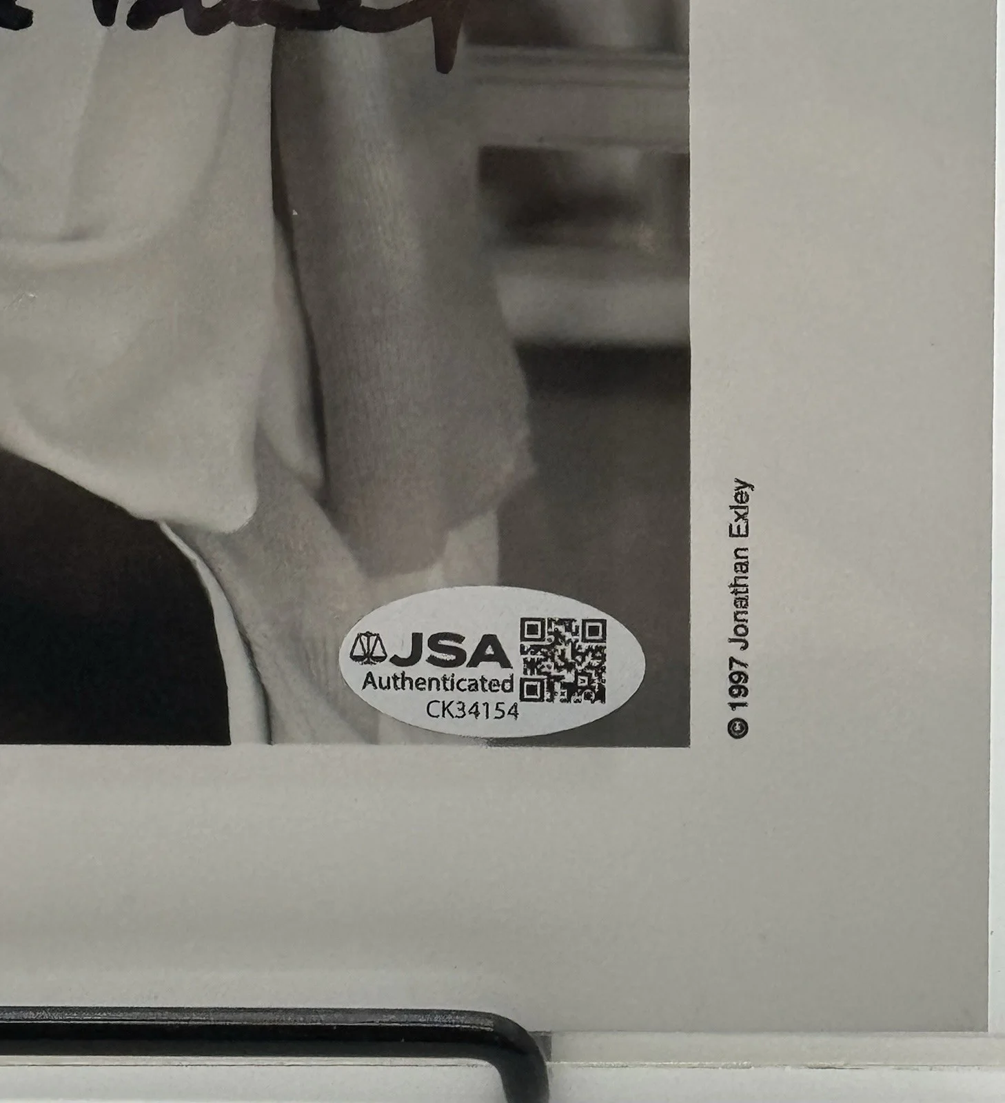 Jacqueline Bisset Signed 8x10 JSA CK34154, image 3