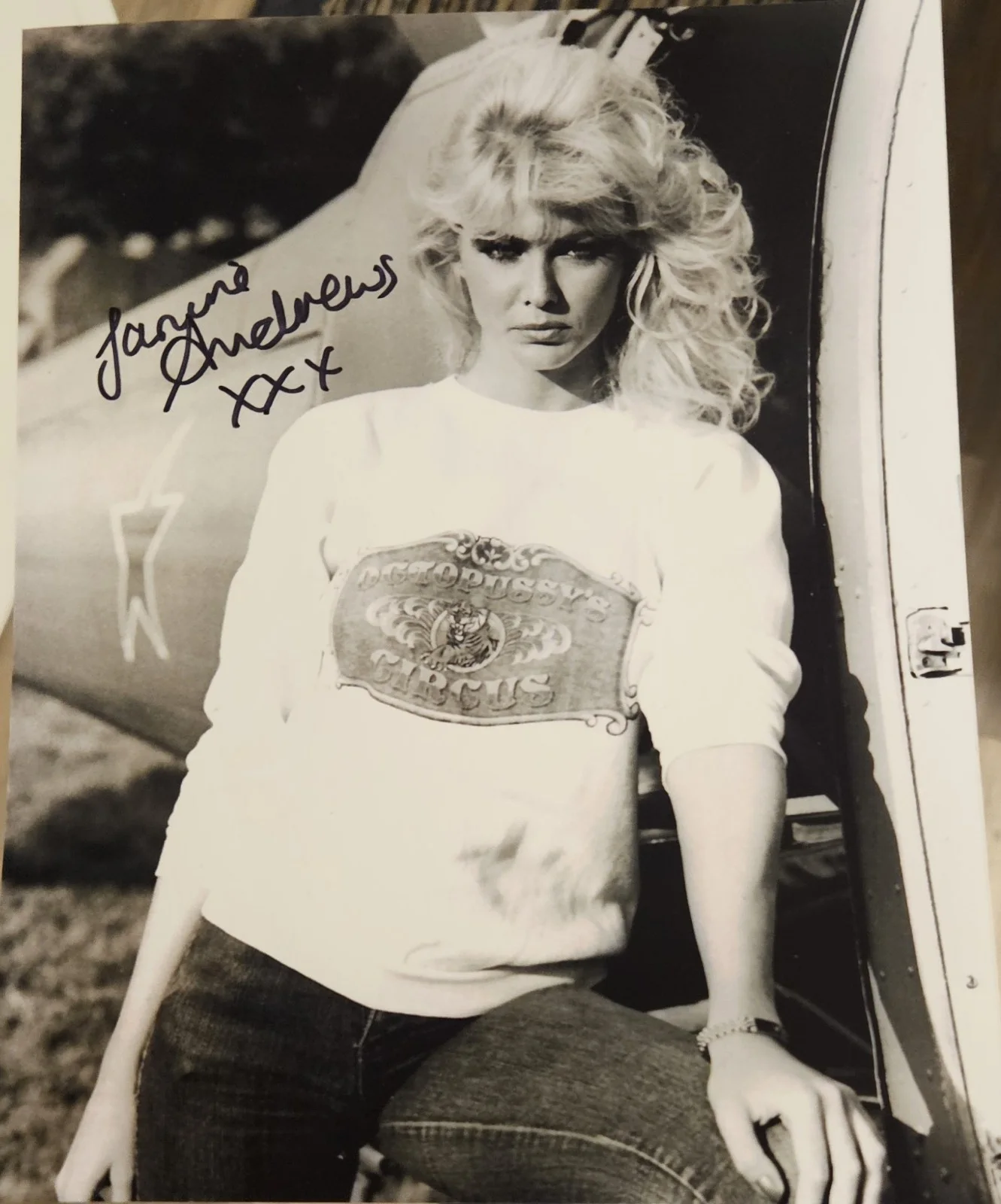 James Bond Movie Actress Model Janine Andrews Autographed Photo, изображение 2