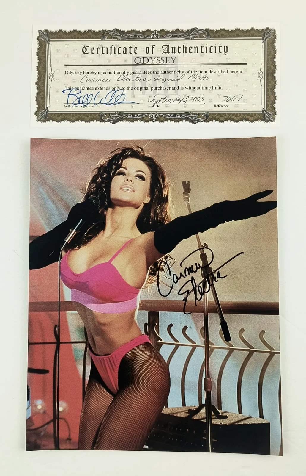 Carmen Electra — Carmen Electra Risque Playboy Model Autographed Signed 8x10 Photo w/COA L4, image 2