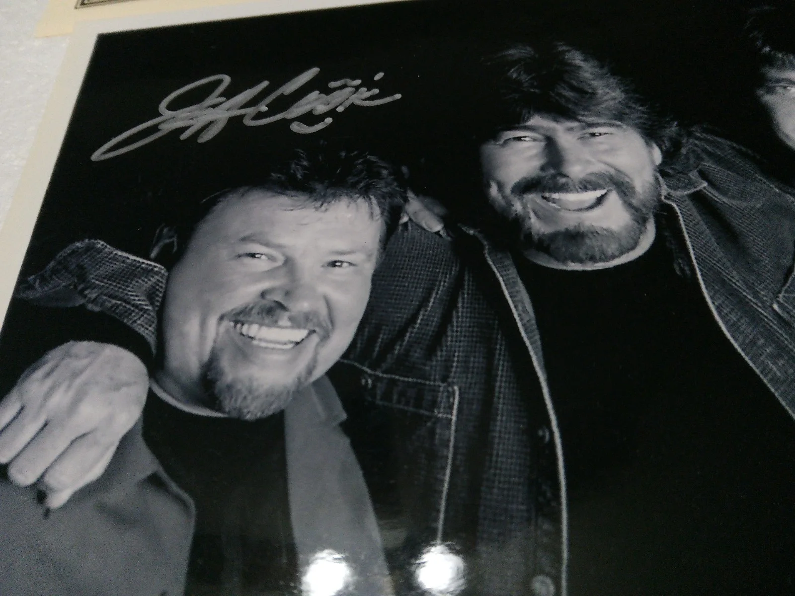 Autographed 8x10 The Band ALABAMA Todd Mueller Certificate Of Authentication, image 4