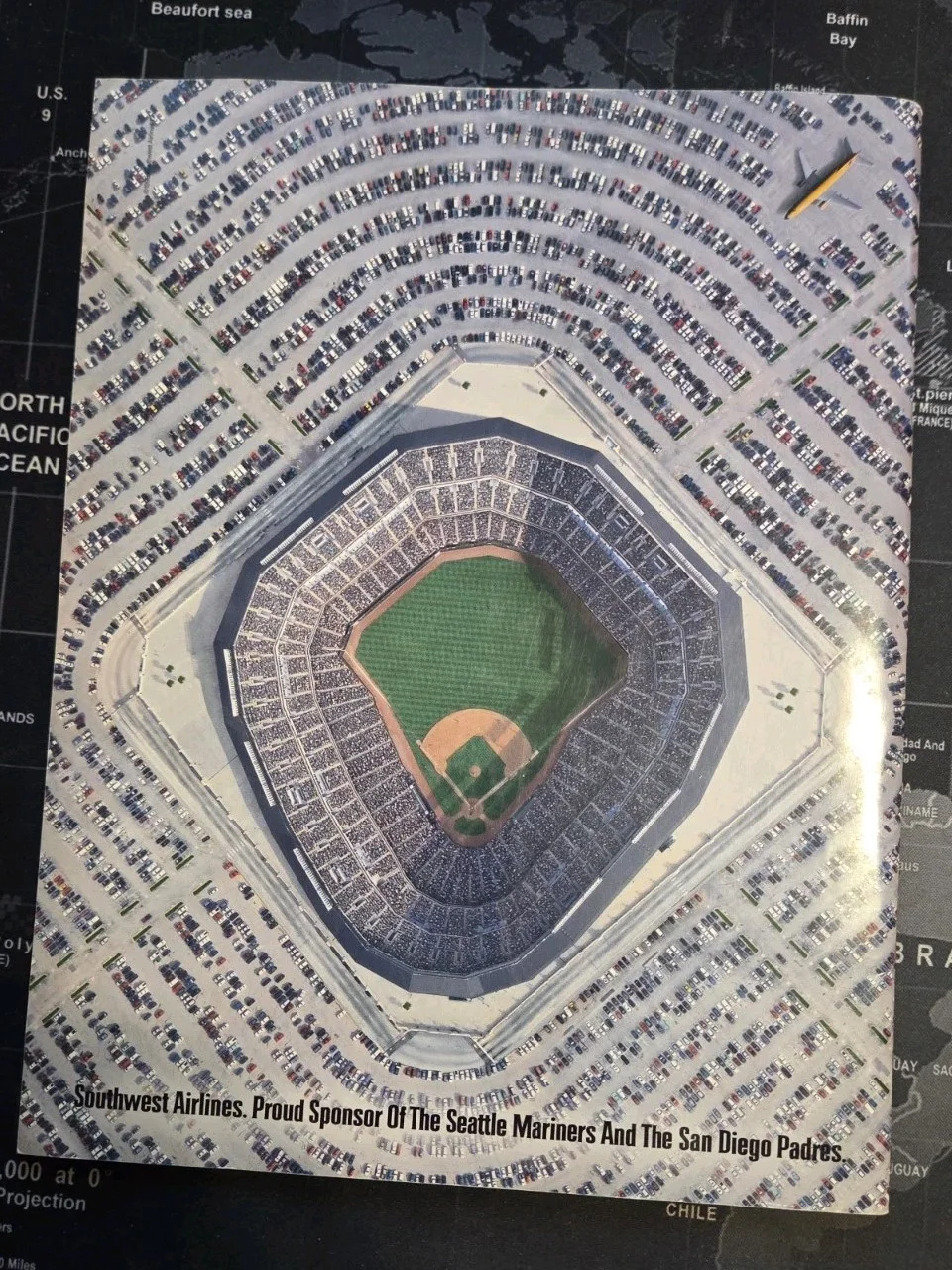 GARTH BROOKS COUNTRY LEGEND AUTOGRAPHED San Diego Padres Baseball Program, image 2