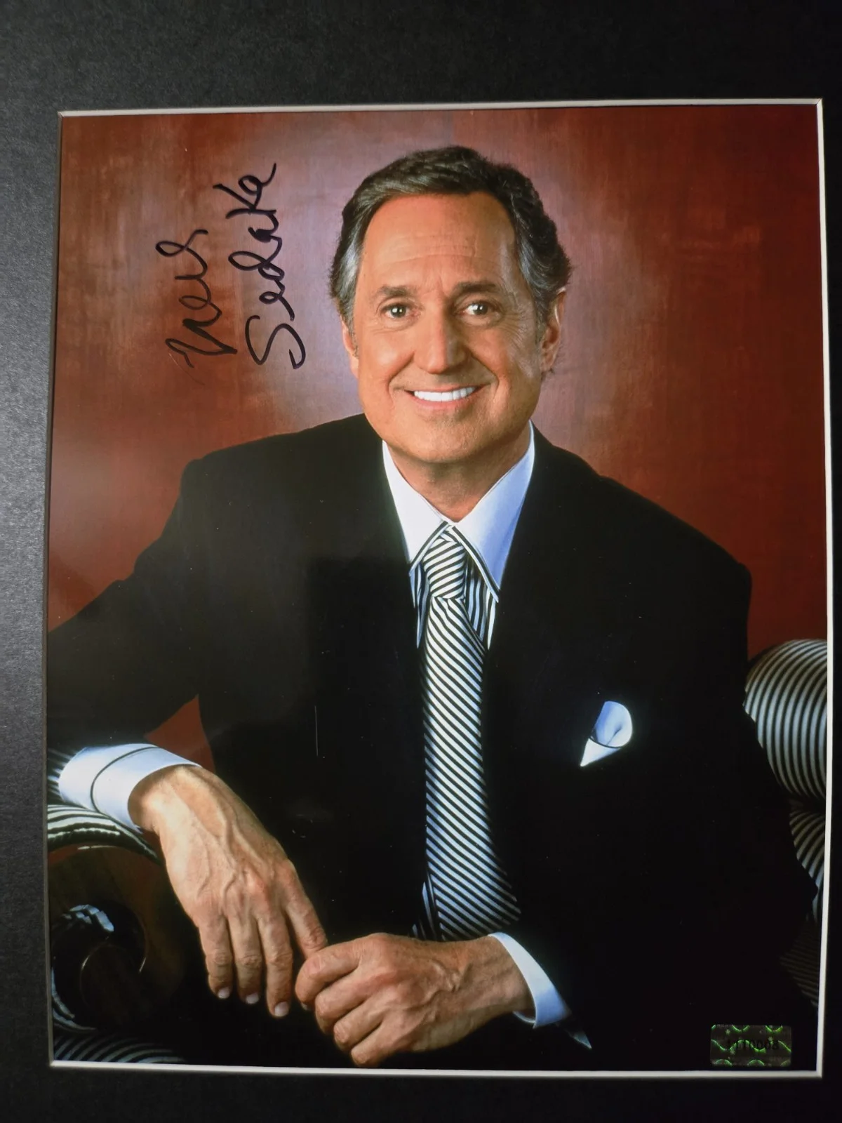 Singer Songwriter NEIL SEDAKA Signed Autographed 11x14 Framed 8x10 Photo COA, изображение 2