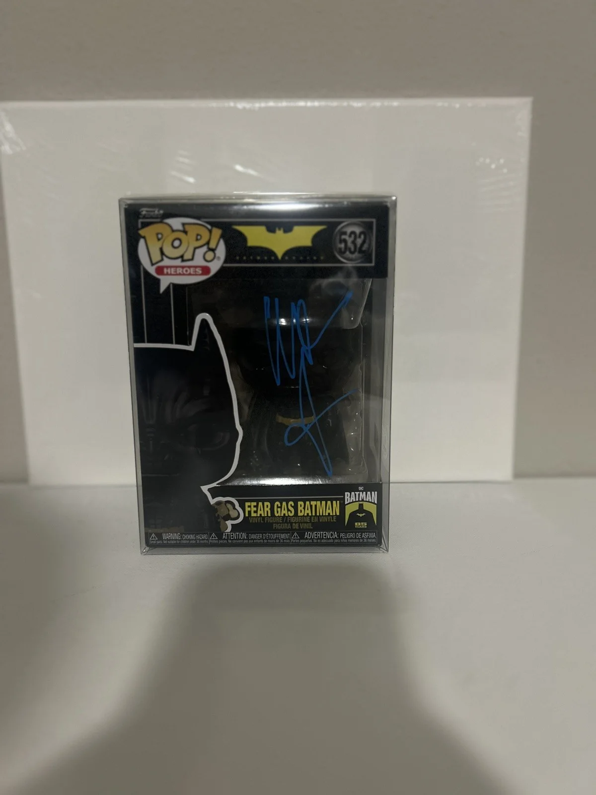 CHRISTIAN BALE — Christian Bale Batman Begins Signed Funko Figure 532 with Proof Becker COA, изображение 4