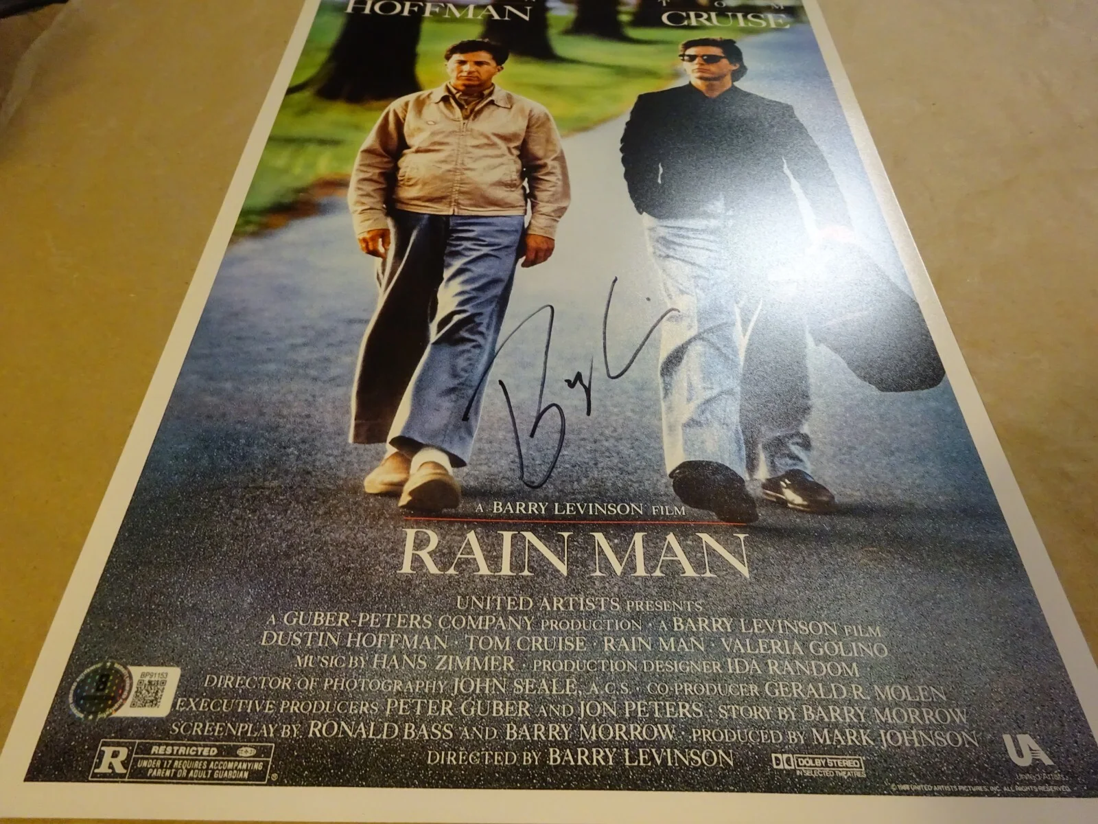 Barry Levinson — Signed Barry Levinson Autographed 11"x17" Rain Man Photo Beckett BAS COA, image 2