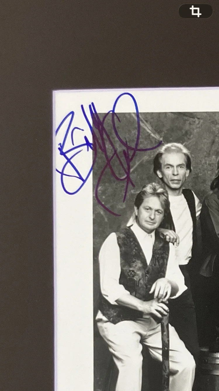 YES THE BAND SIGNED/AUTOGRAPHED 8x10 PHOTO WITH COA, изображение 2