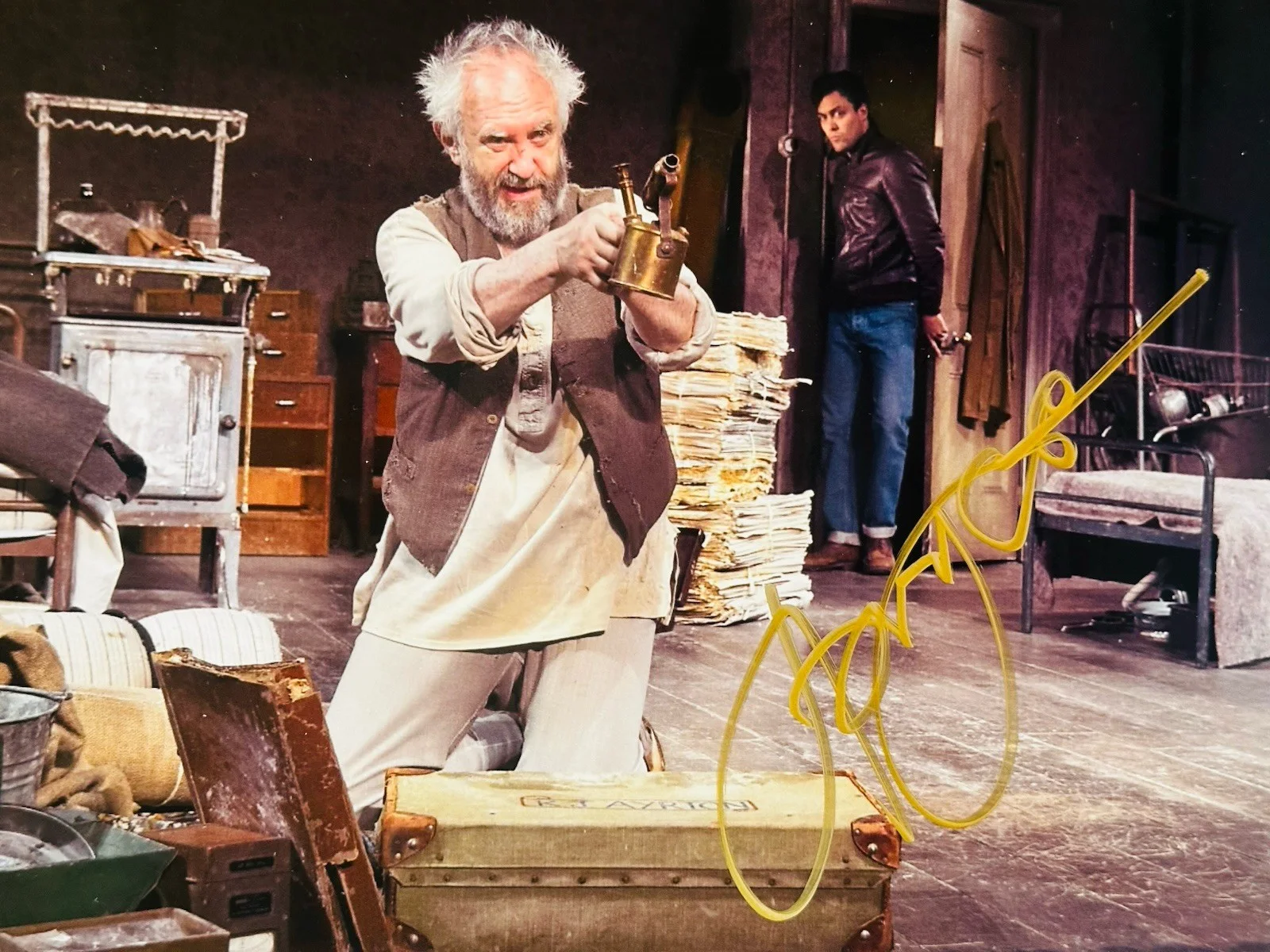 Jonathan Pryce — Jonathan Pryce signed 8x10 photo. Pirates, Two Popes. Awards Winner