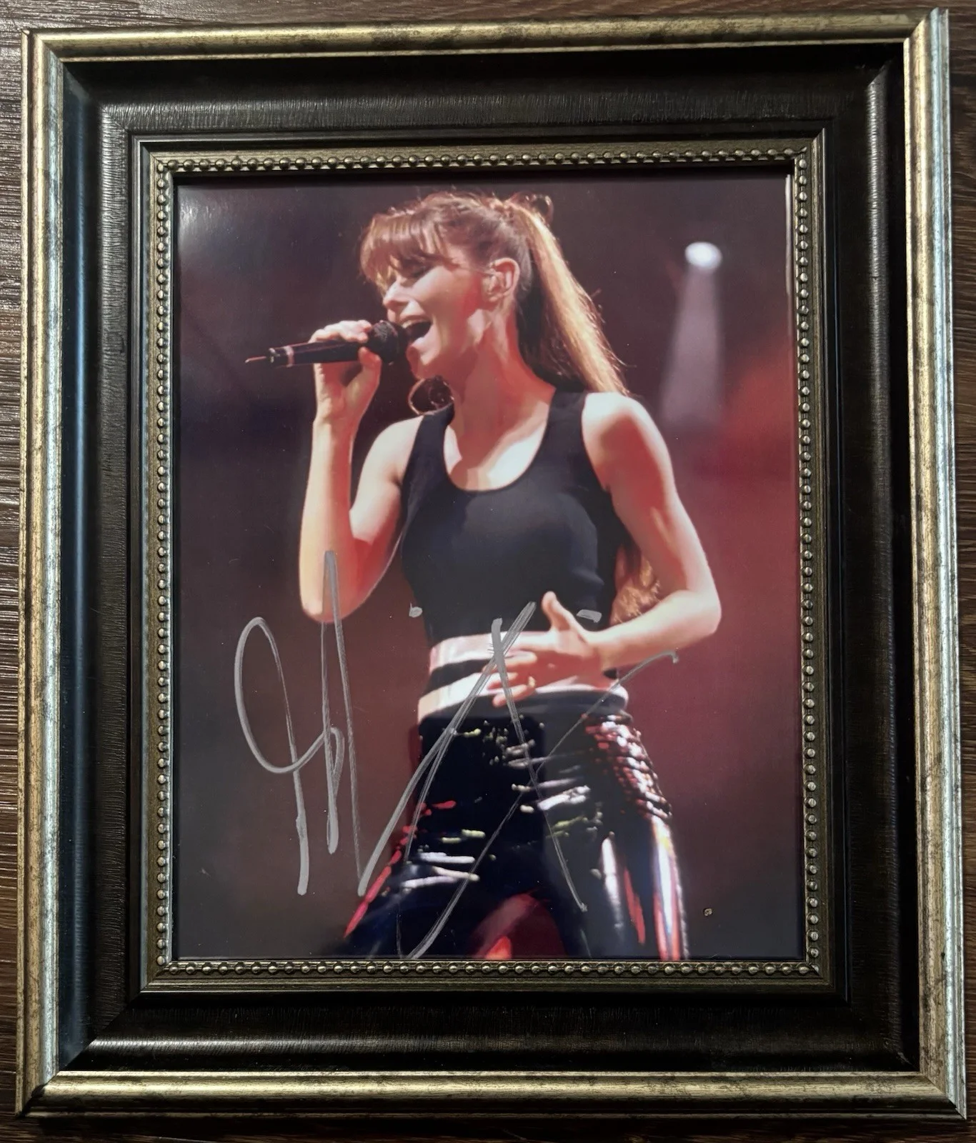 Framed SHANIA TWAIN Signed Autographed 8x10 Photo - Preowned, image 2