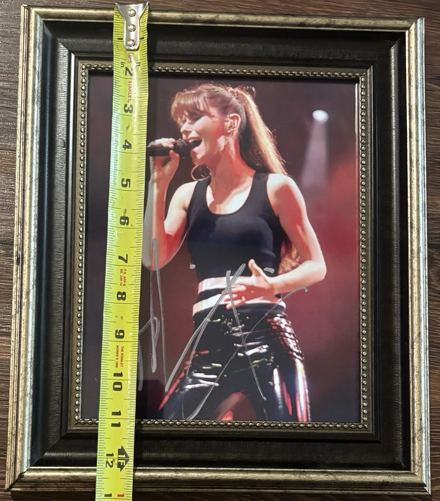 Framed SHANIA TWAIN Signed Autographed 8x10 Photo - Preowned, image 4