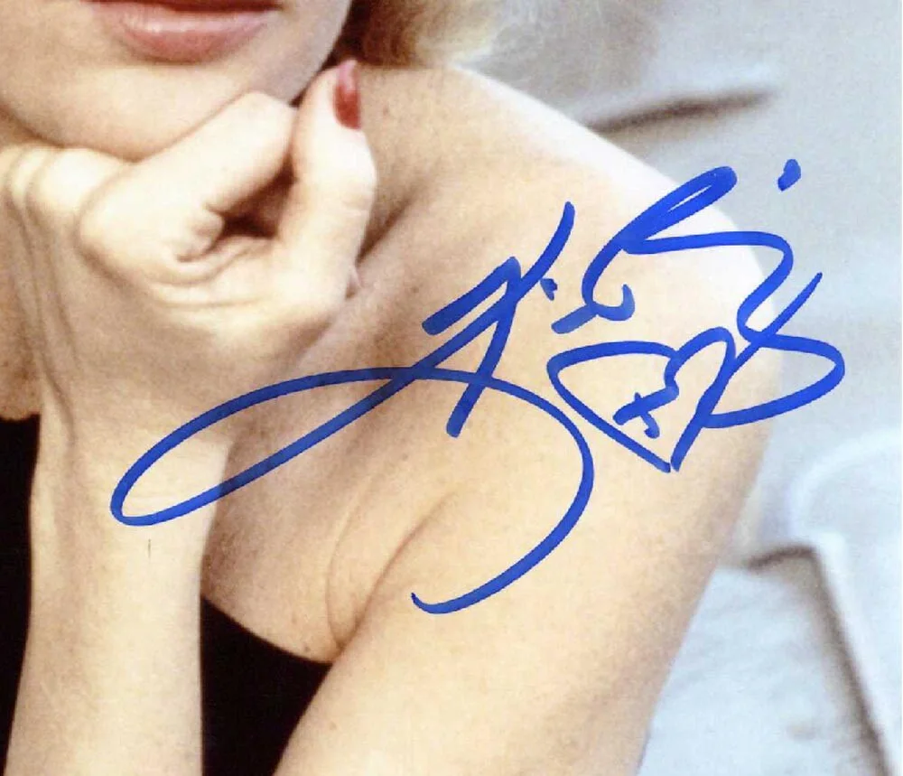 KIM BASINGER SIGNED AUTOGRAPHED 11x14 PHOTO THE NATURAL RARE OPX BECKETT BAS, изображение 2