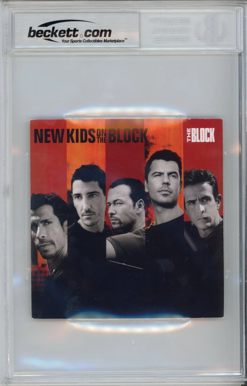 BAND SIGNED New Kids On The Block NKOTB CD Album Art Card Beckett BAS COA Auto, изображение 2