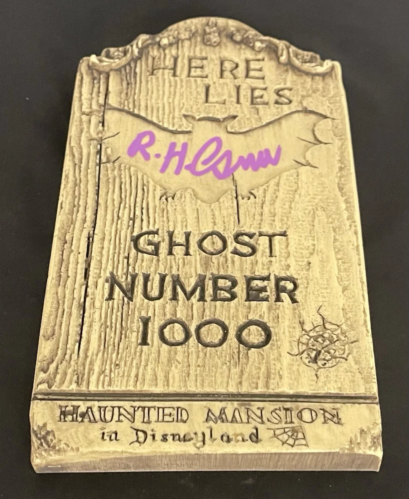 Bob Gurr — Disney Legend Bob Gurr Signed Haunted Mansion Tombstone Autographed BAS Grave, изображение 2