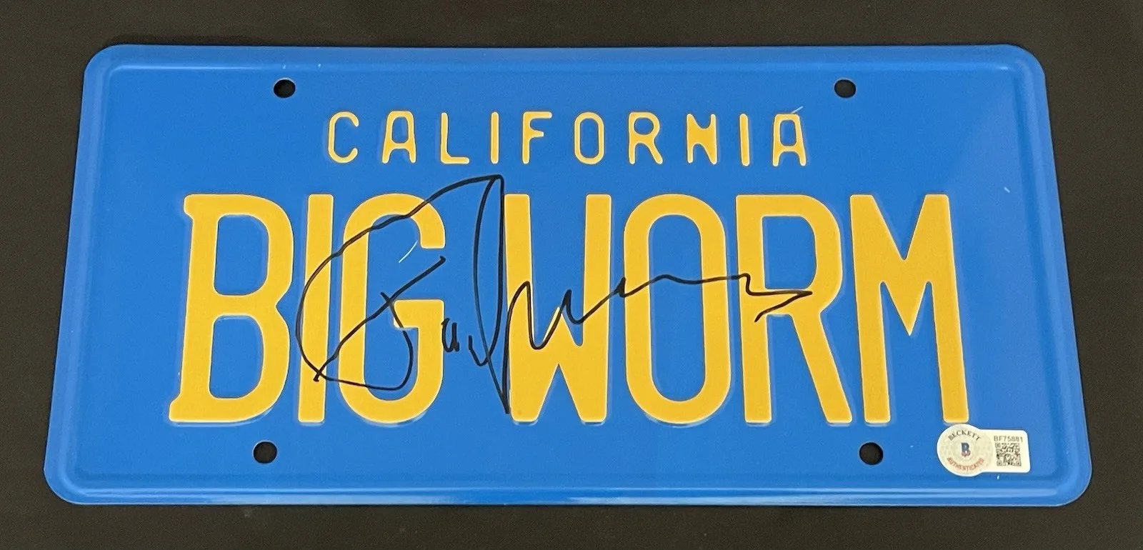 Faizon Love — Faizon Love Big Worm California Friday Metal License Plate BAS Beckett, изображение 2
