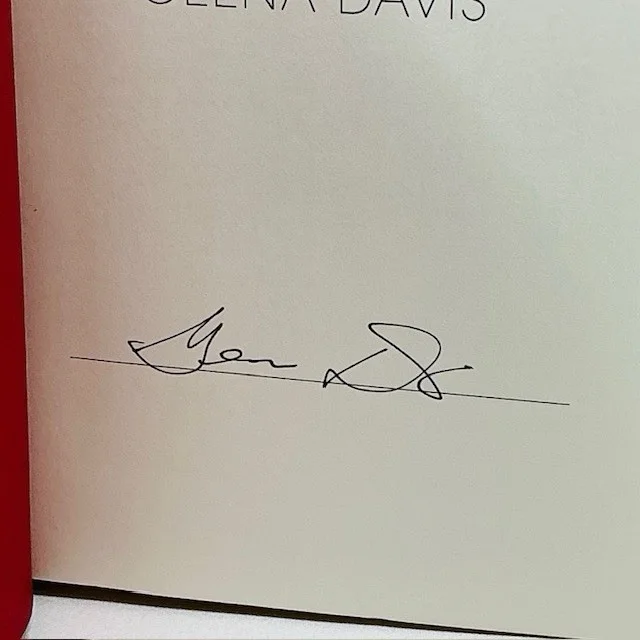Geena Davis — Geena Davis Autograph Copy Of Dying Of Politeness Hardcover Book Signed Edition, изображение 3
