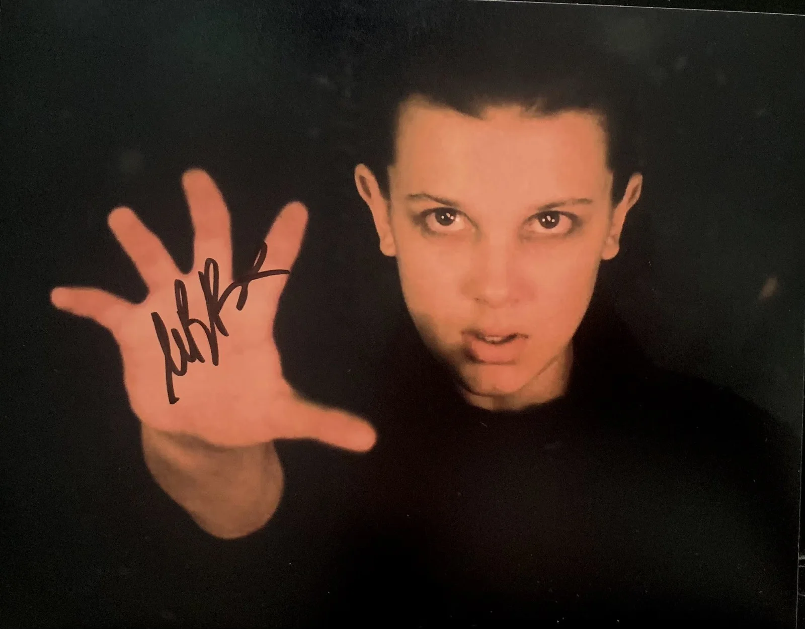 Mille Bobby Brown — Millie Bobby Brown SIGNED 8x10 Photo Stranger Things Eleven