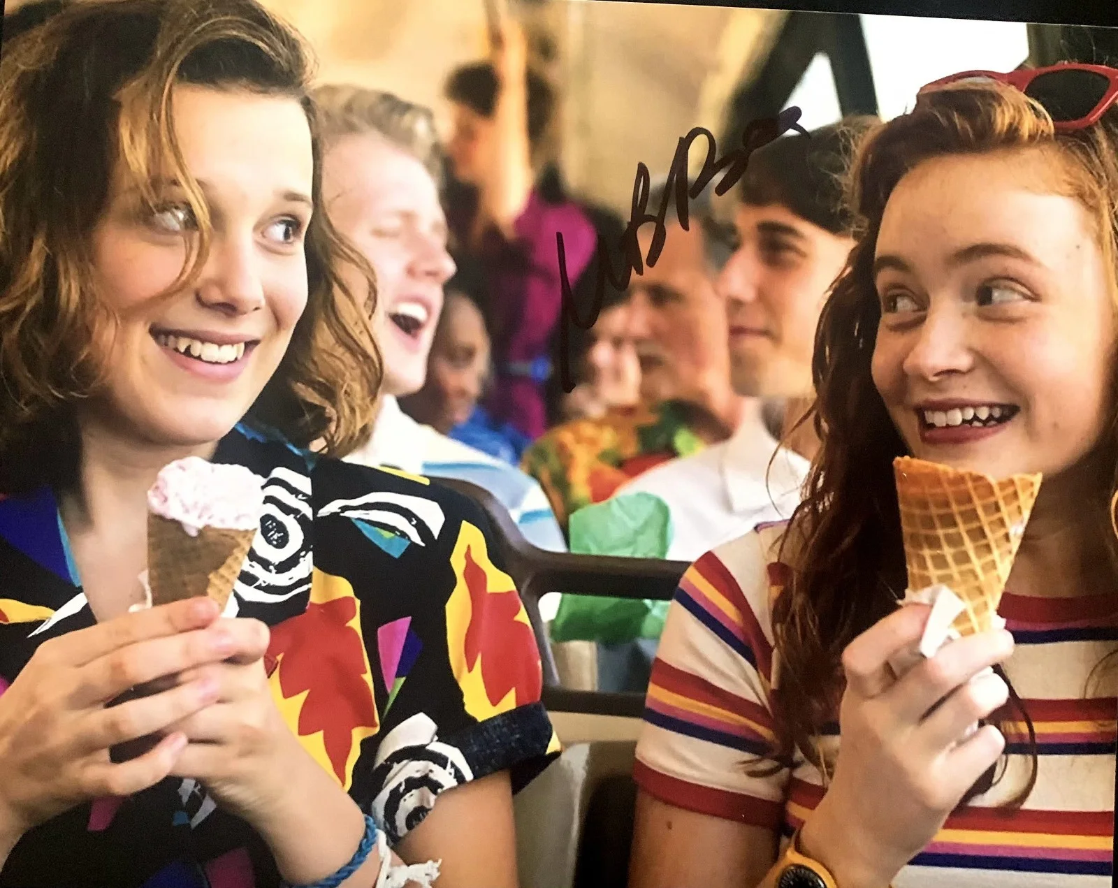 Mille Bobby Brown — Millie Bobby Brown SIGNED 8x10 Photo Stranger Things Eleven