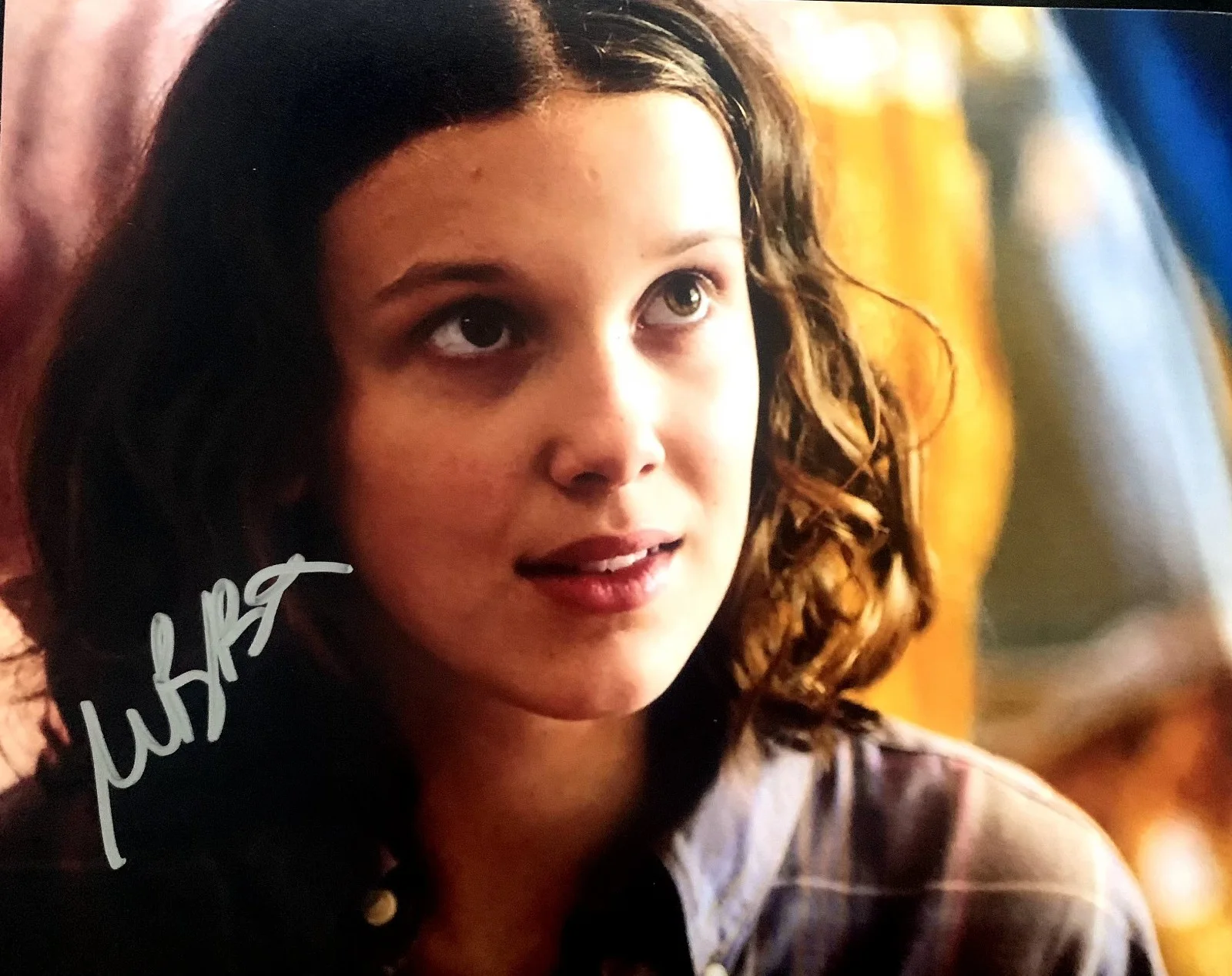 Mille Bobby Brown — Millie Bobby Brown SIGNED 8x10 Photo Stranger Things Eleven