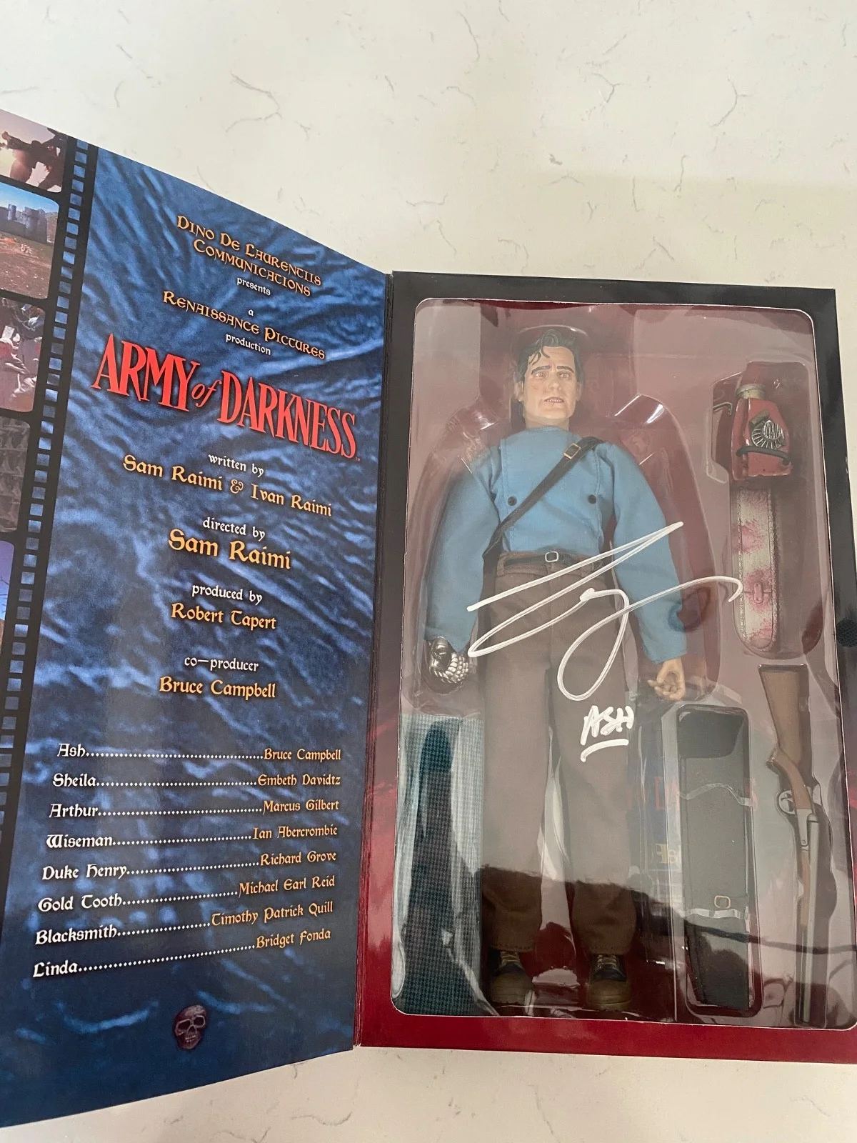 Bruce Campbell — Bruce Campbell Signed Sideshow Evil Ash 12" Figure Army Of Darkness Evil Dead, image 5
